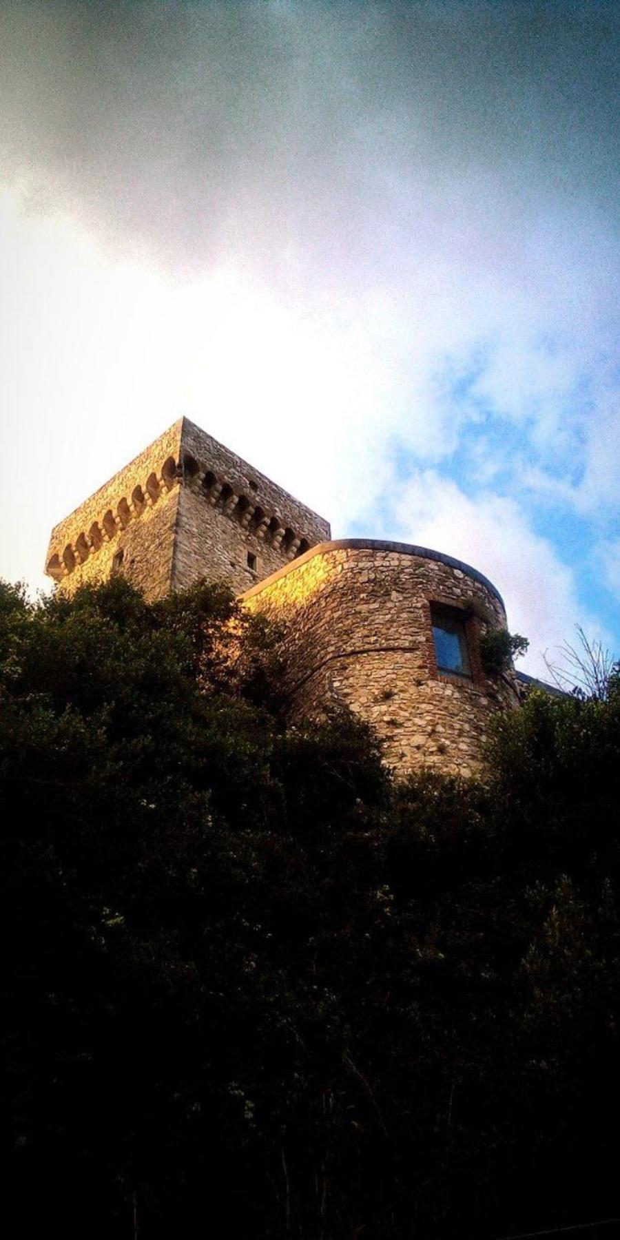 Narnia E La Rocca Di Albornoz Bed and Breakfast Eksteriør billede